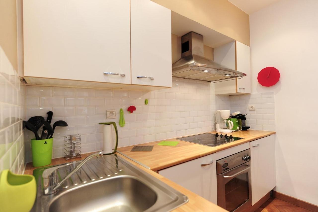 Le Savoy Palace - Five Stars Holiday House Ницца Экстерьер фото